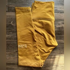 Fleo El Toro 25” Leggings